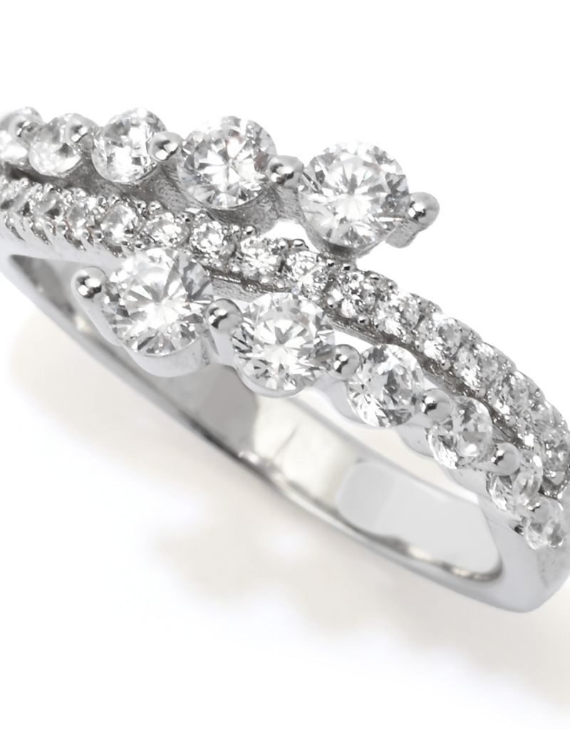 Brilliante Italia 0.72 DEW Simulated Diamond Asymmetrical Graduated Ring