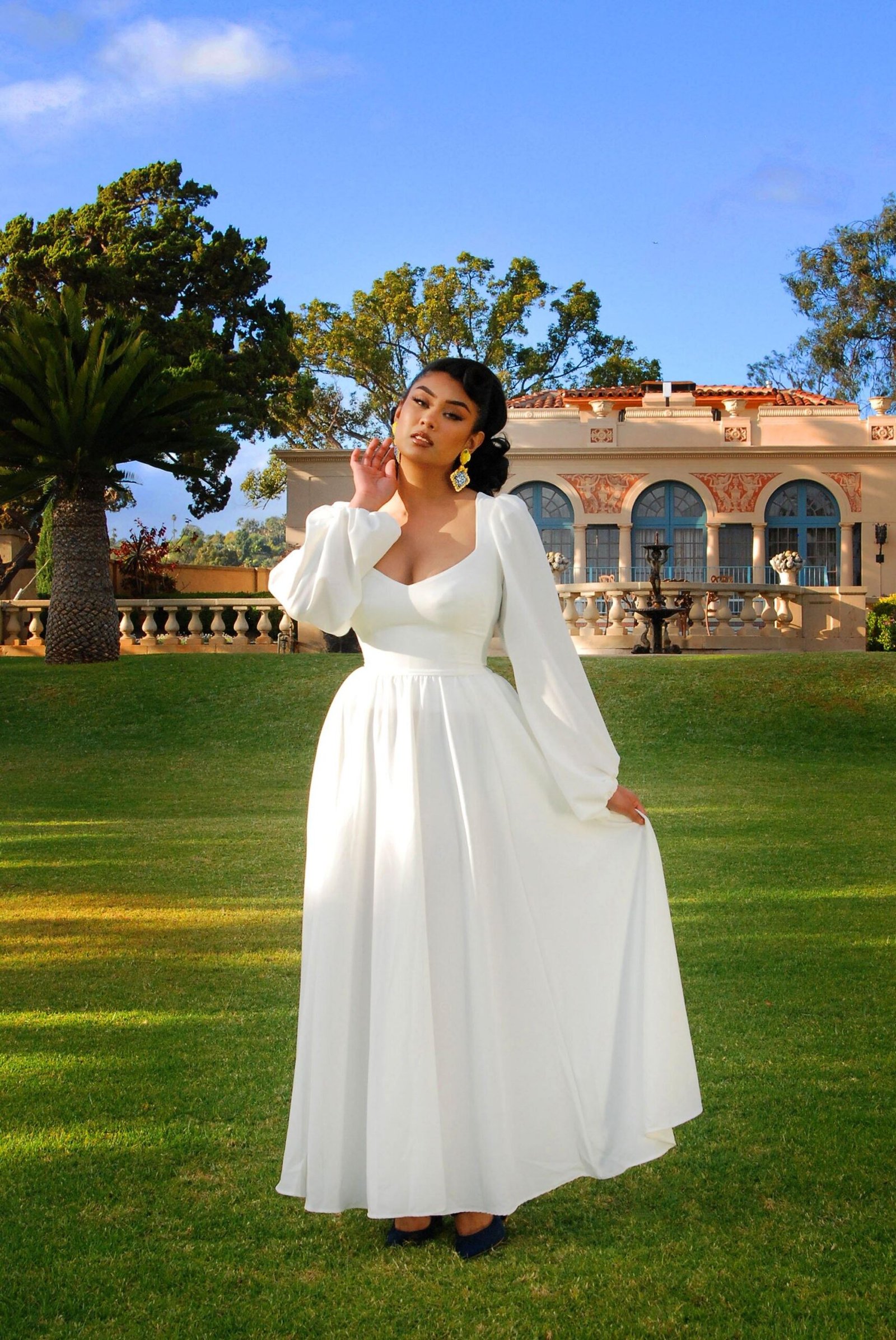Lucrezia Renaissance Maxi Gown in Ivory White