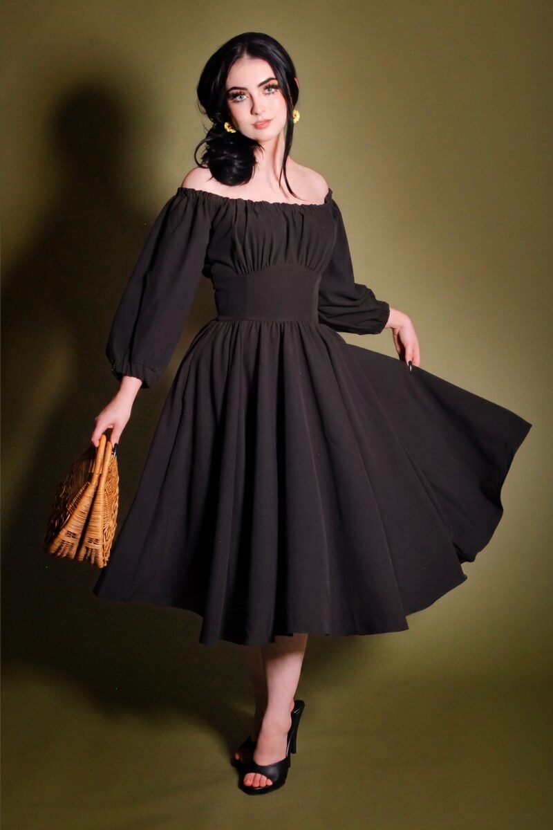 Marie-Thérèse Peasant Dress in Black